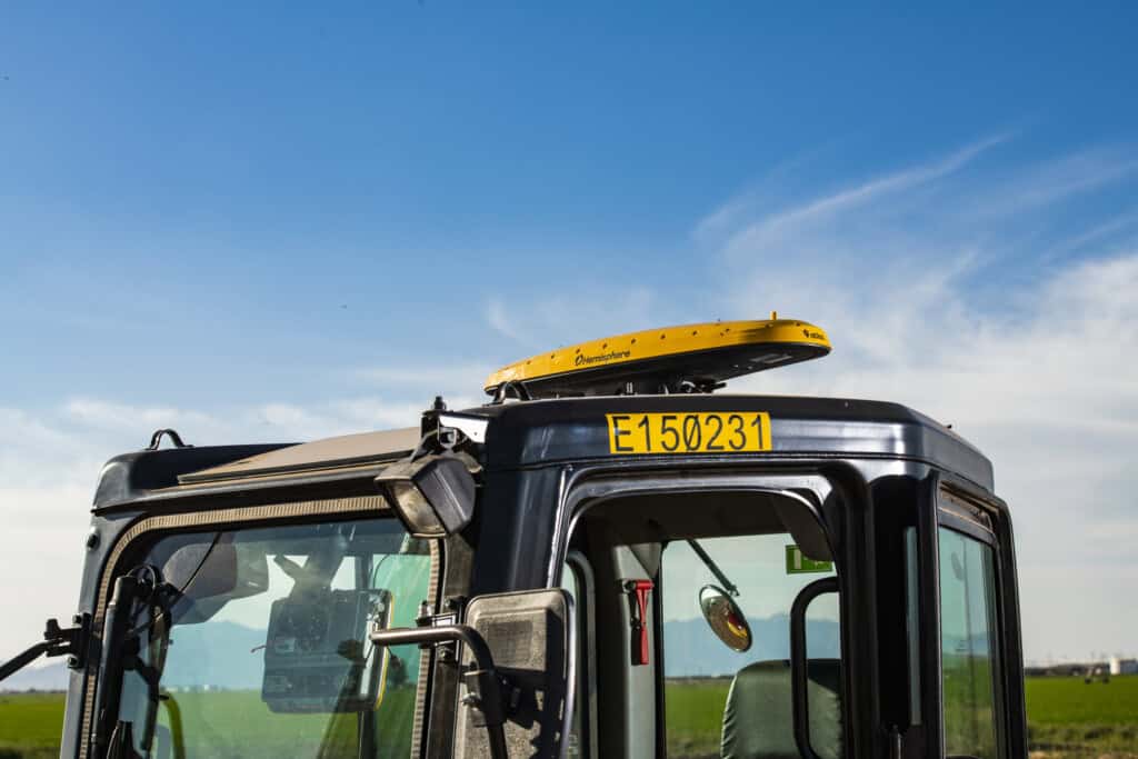 Hemisphere machine control on an excavator